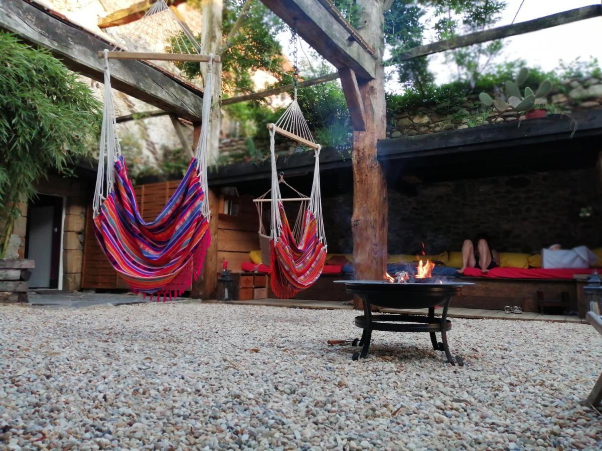 Domaine De La Castagnere Bed & Breakfast Castetnau-Camblong Eksteriør bilde